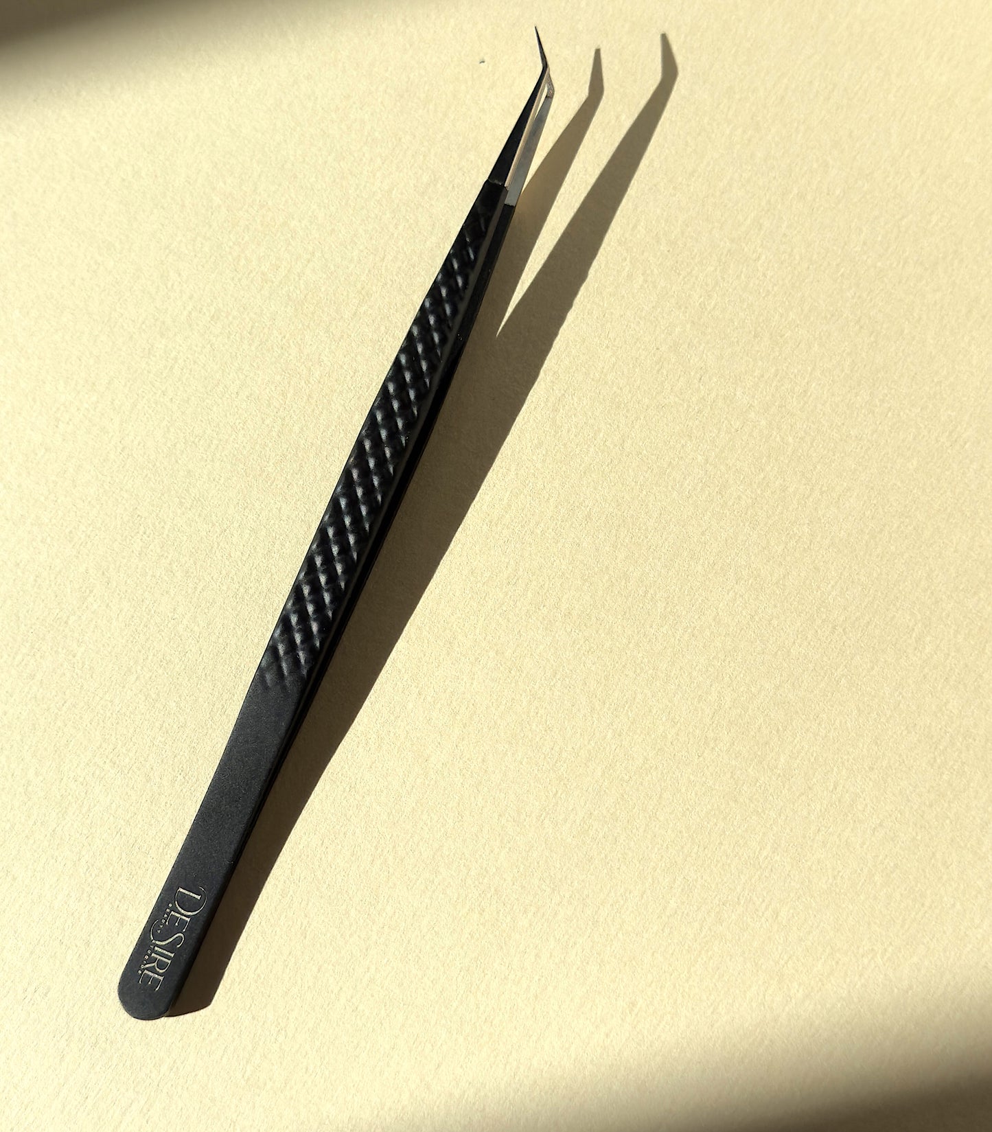 Chic ISO 45 Degree Long Handled Tweezer